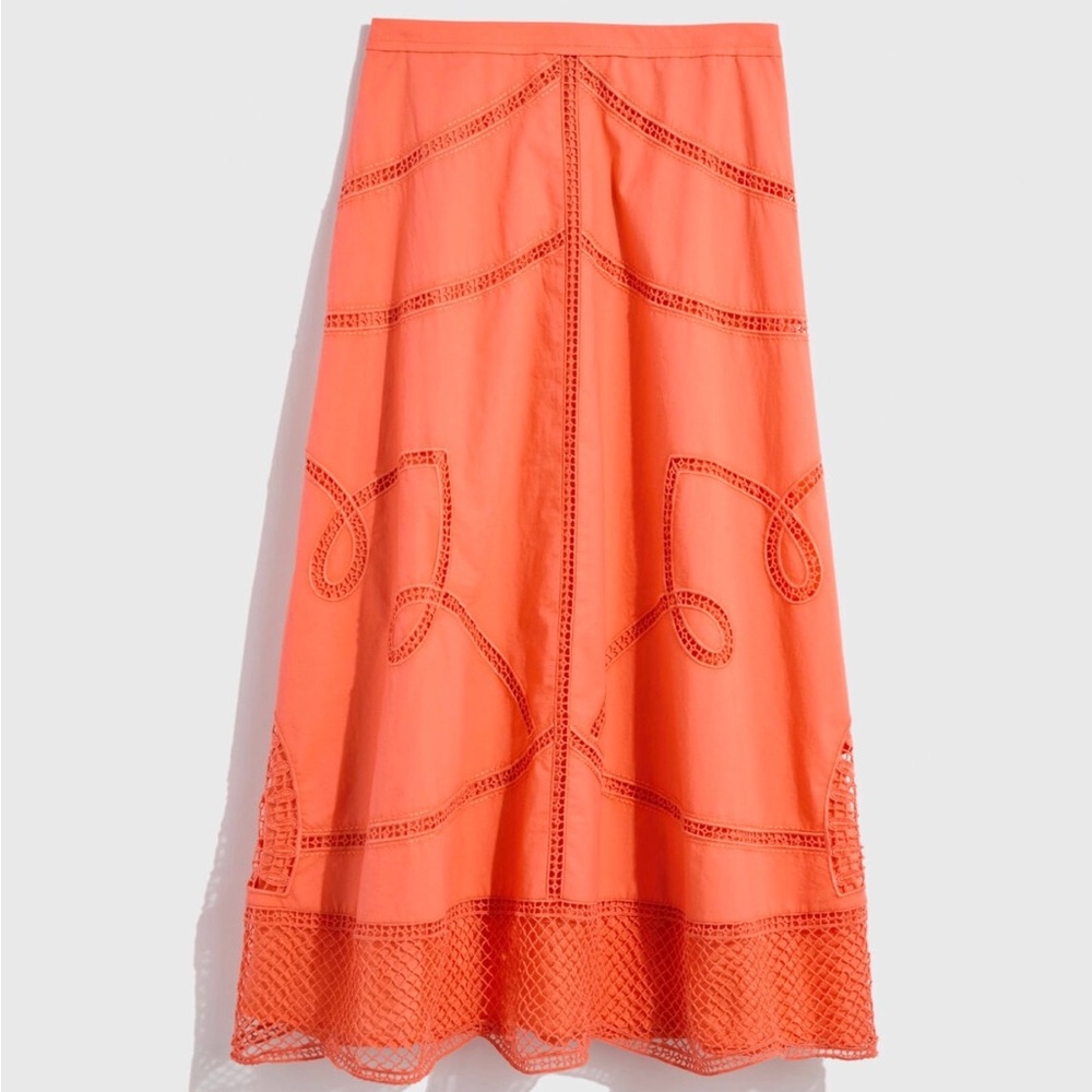 Vineyard Vines Eyelet Inset Skirt.